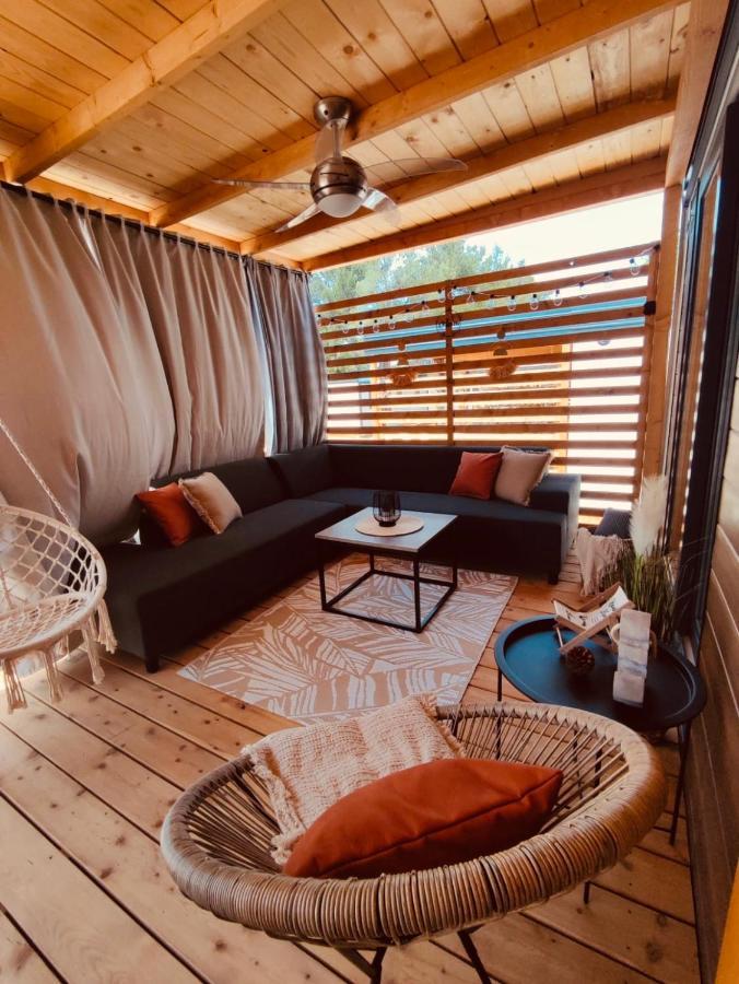 Mobile Home Peponi Del Mar, Brand New Biograd Na Moru Extérieur photo